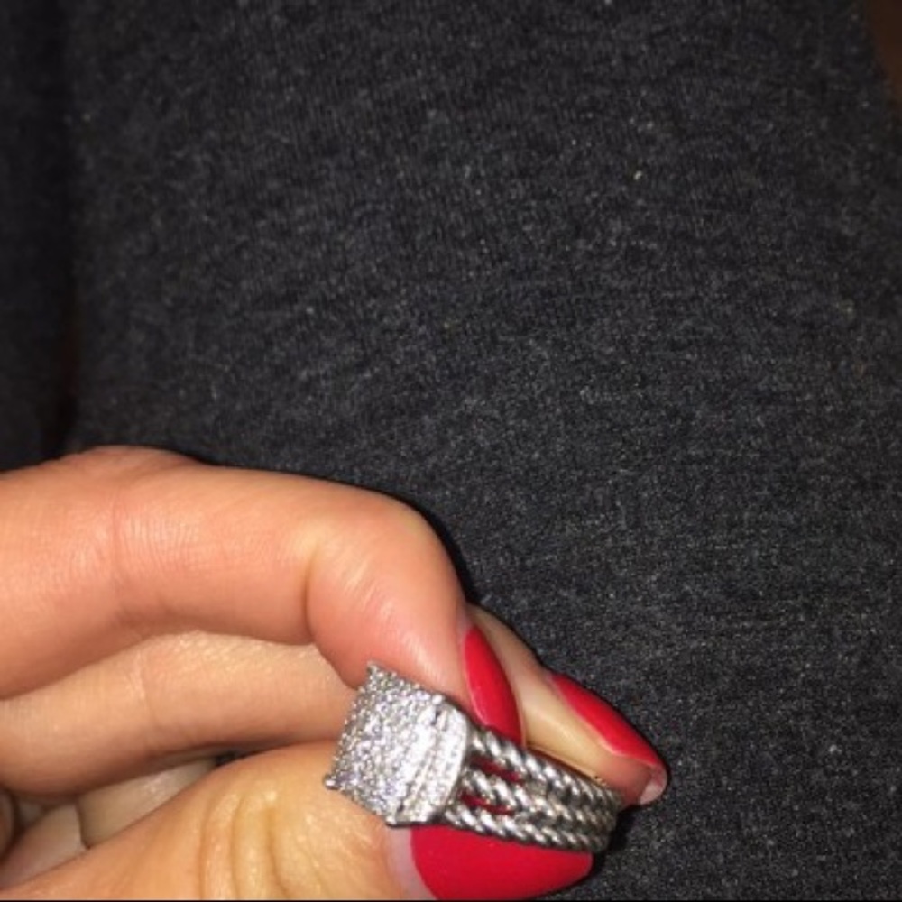 David Yurman petite Wheaton ring size 7